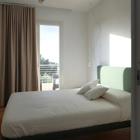 Magnolia 3* טראסיני